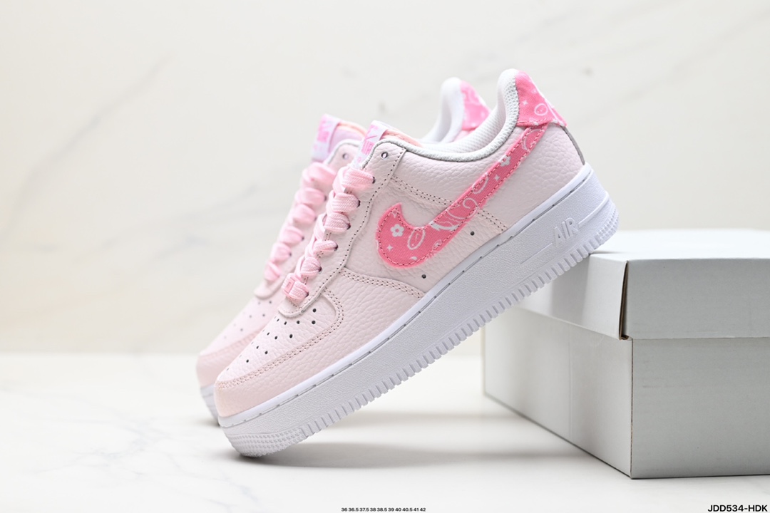 Nike Air Force 1 Shoes